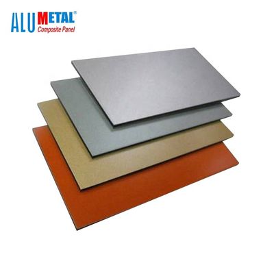 İç 5800mm için 1570mm 3mm Alüminyum Kompozit Panel Tavan Altın Acp Levha