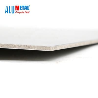 Mimari Duvar Alüminyum Kompozit Panel Kaplama 4mm 1500mm Ayna Yüzeyi AA1100