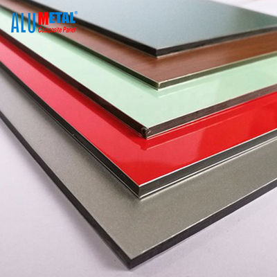 1500x5000 Mm Metal Kompozit Panel Malzeme Duvar Panelleri 6mm FEVE