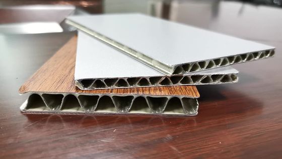 5MM AA3003 Metal Alüminyum Kompozit Duvar Panelleri Kaplama 1220mm
