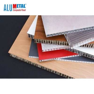 PVDF Kaplama Plastik Petek Taş Kaplama Levhası 200mm 1300mm