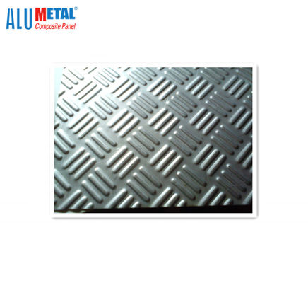1220mm Alüminyum Petek Zemin Panelleri 0.12mm A2 FR Petek Lamine Paneller