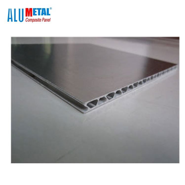 1500MM FEVE Alüminyum Oluklu Panel İç ACP Levha Parlak 5800mm